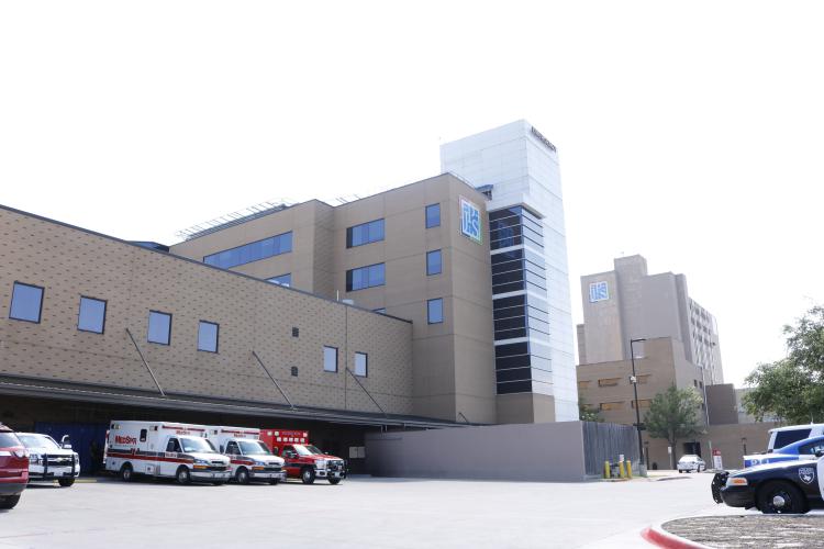 Dr. Daniel Hammer performs surgery at JPS