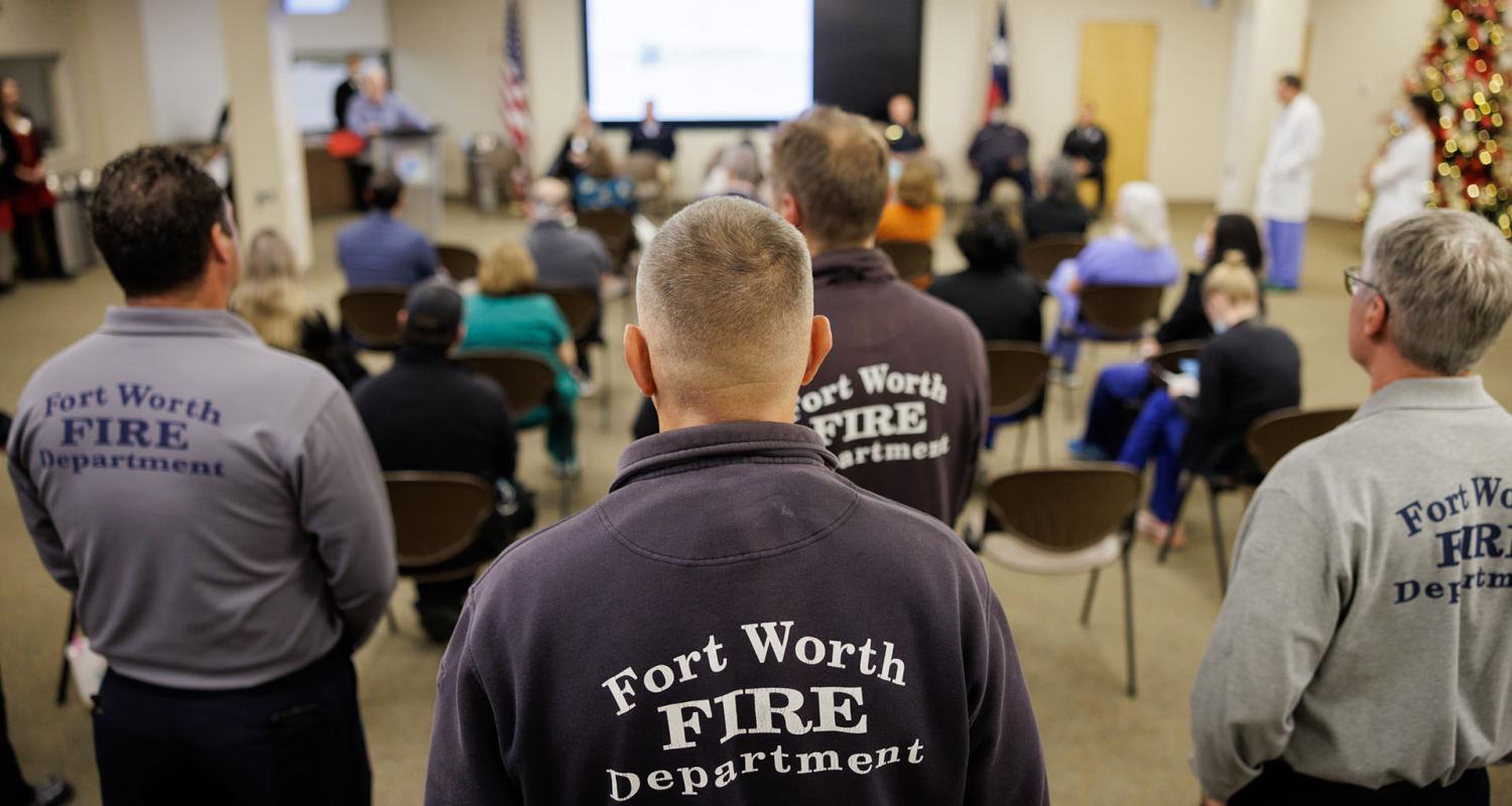 recognized team members of MedStar, Fort Worth Police Department, Fort Worth Fire Department, the JPS ED, OR, SICU, and P5 teams at a Great Save ceremony.